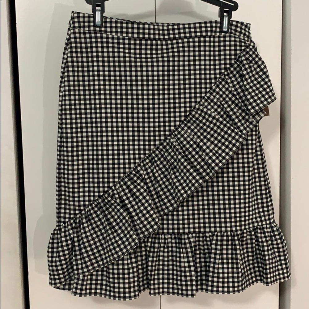 Sale 🌟NWT Nanette High Waist Plaid Ruffle Skirt